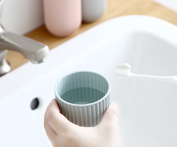便携牙具收纳洗漱杯